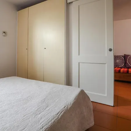 1 Bedroom Lovely In Apartamento *