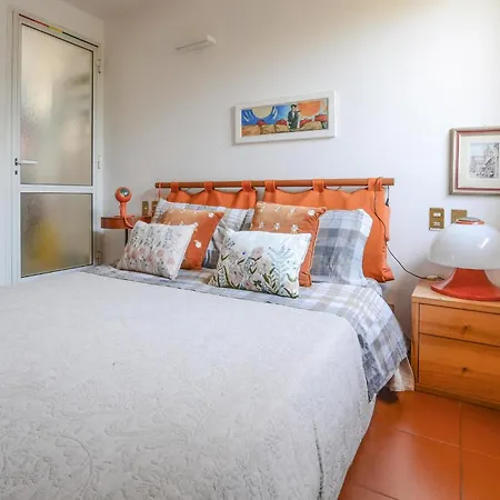1 Bedroom Lovely In Διαμέρισμα Φλωρεντία