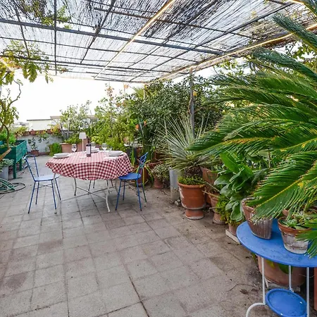 1 Bedroom Lovely In Lägenhet *